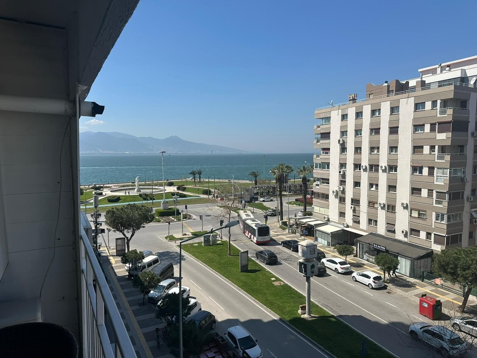 Three Bedroom Apartment For Sale in Karşıyaka 2