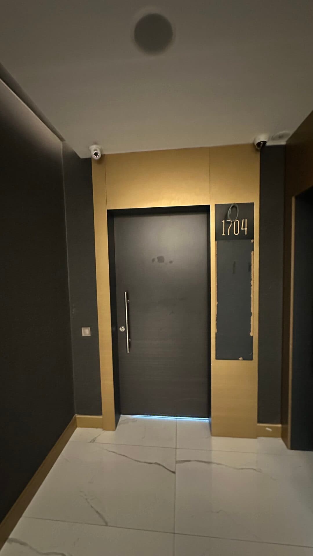 Office for Sale in İzmir 2