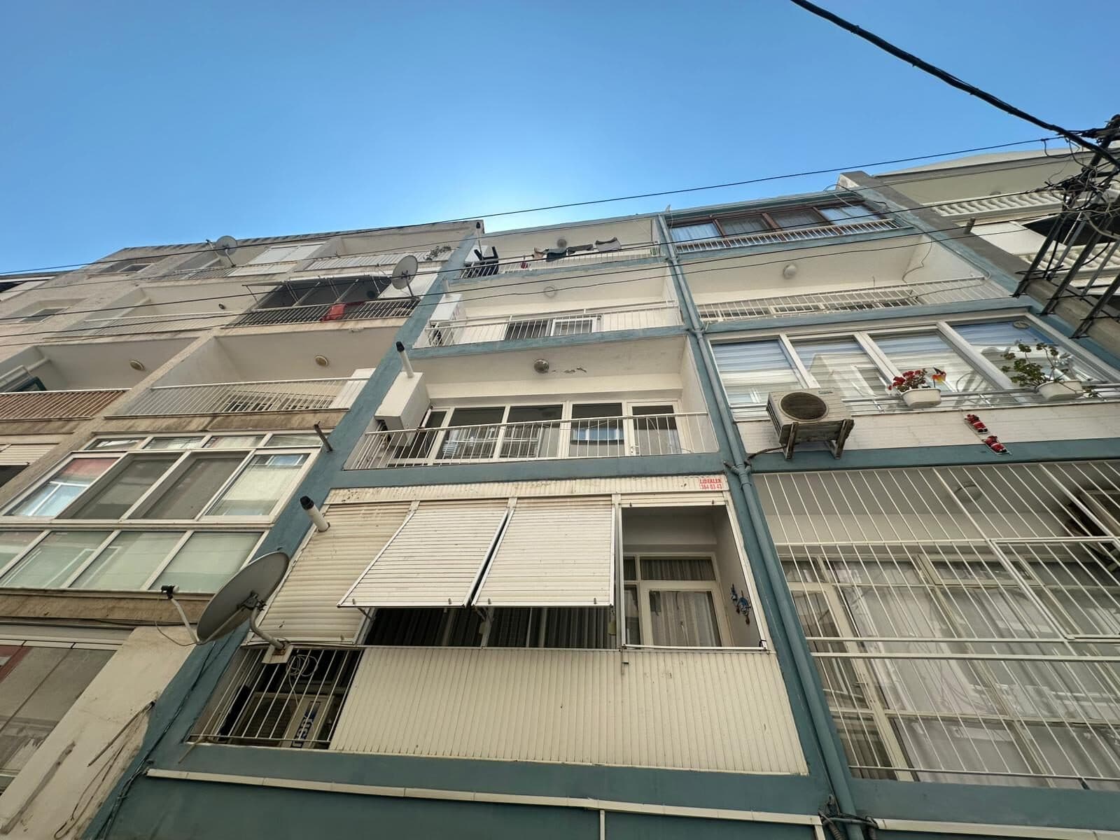 Apartment for sale in Buca 3