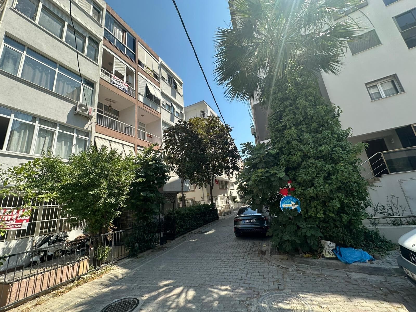 Apartment for sale in Buca 4