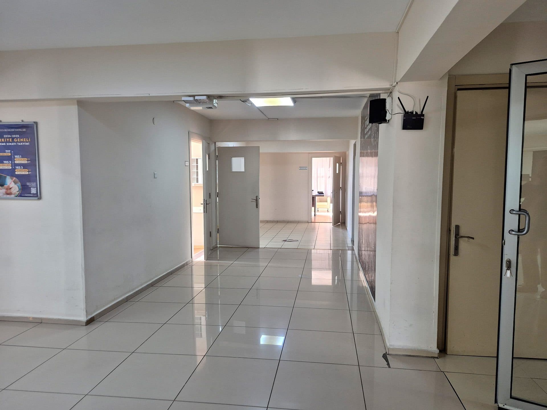 Komple Bina · Donanmacı, Karşıyaka — fotoğraf 15/21