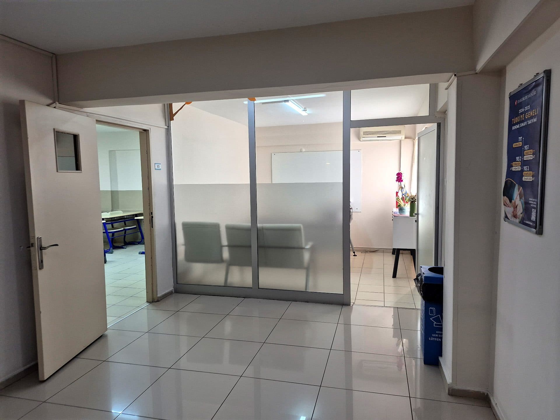 Komple Bina · Donanmacı, Karşıyaka — fotoğraf 14/21