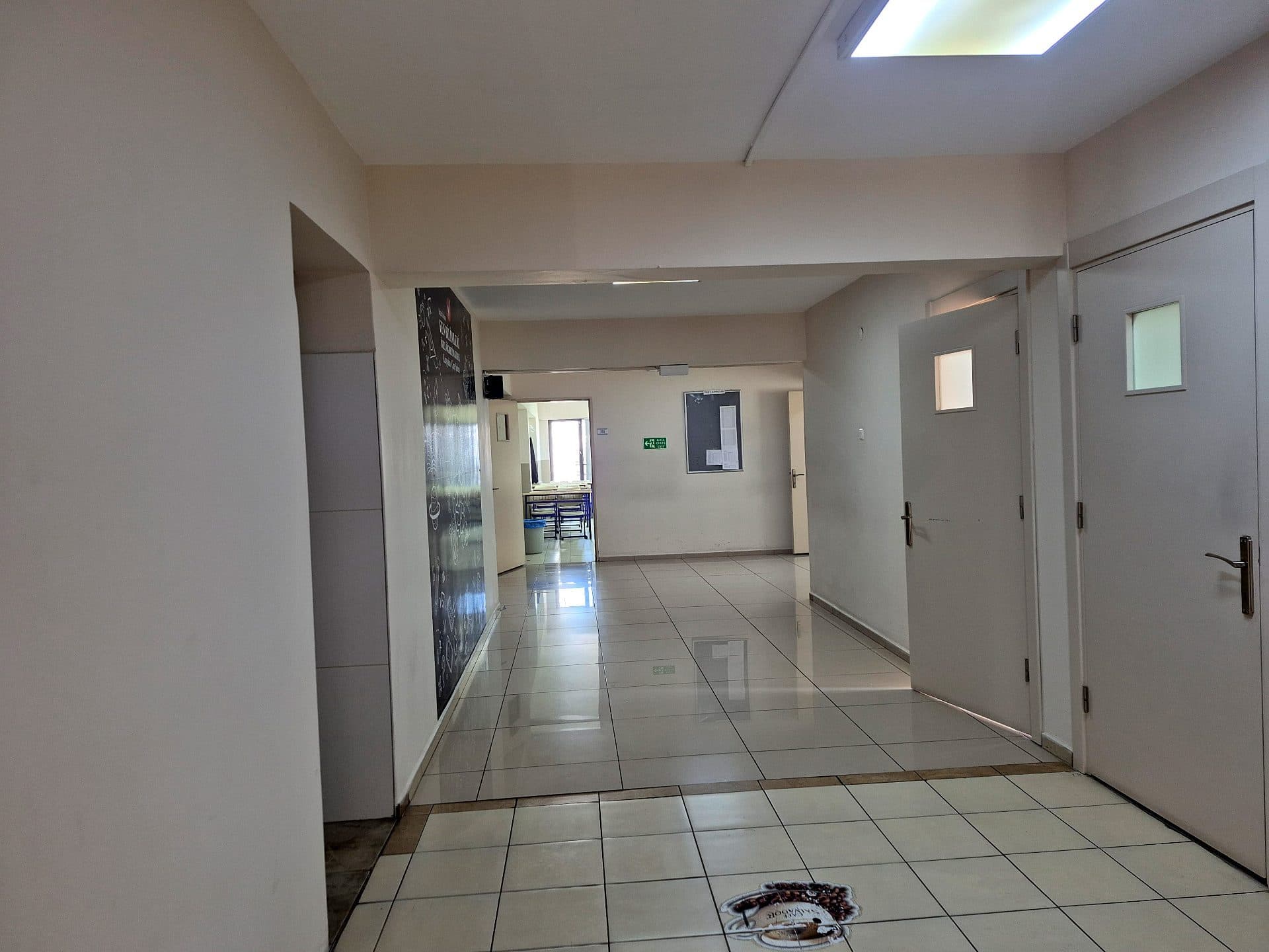 Komple Bina · Donanmacı, Karşıyaka — fotoğraf 10/21
