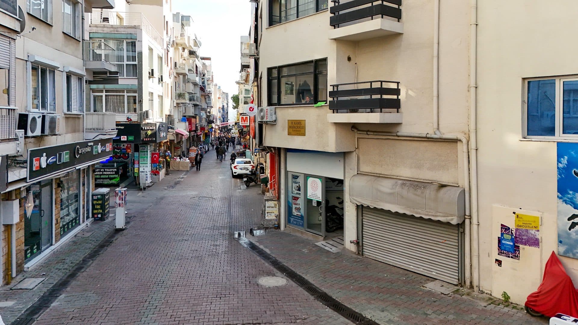 Komple Bina · Donanmacı, Karşıyaka — fotoğraf 9/21