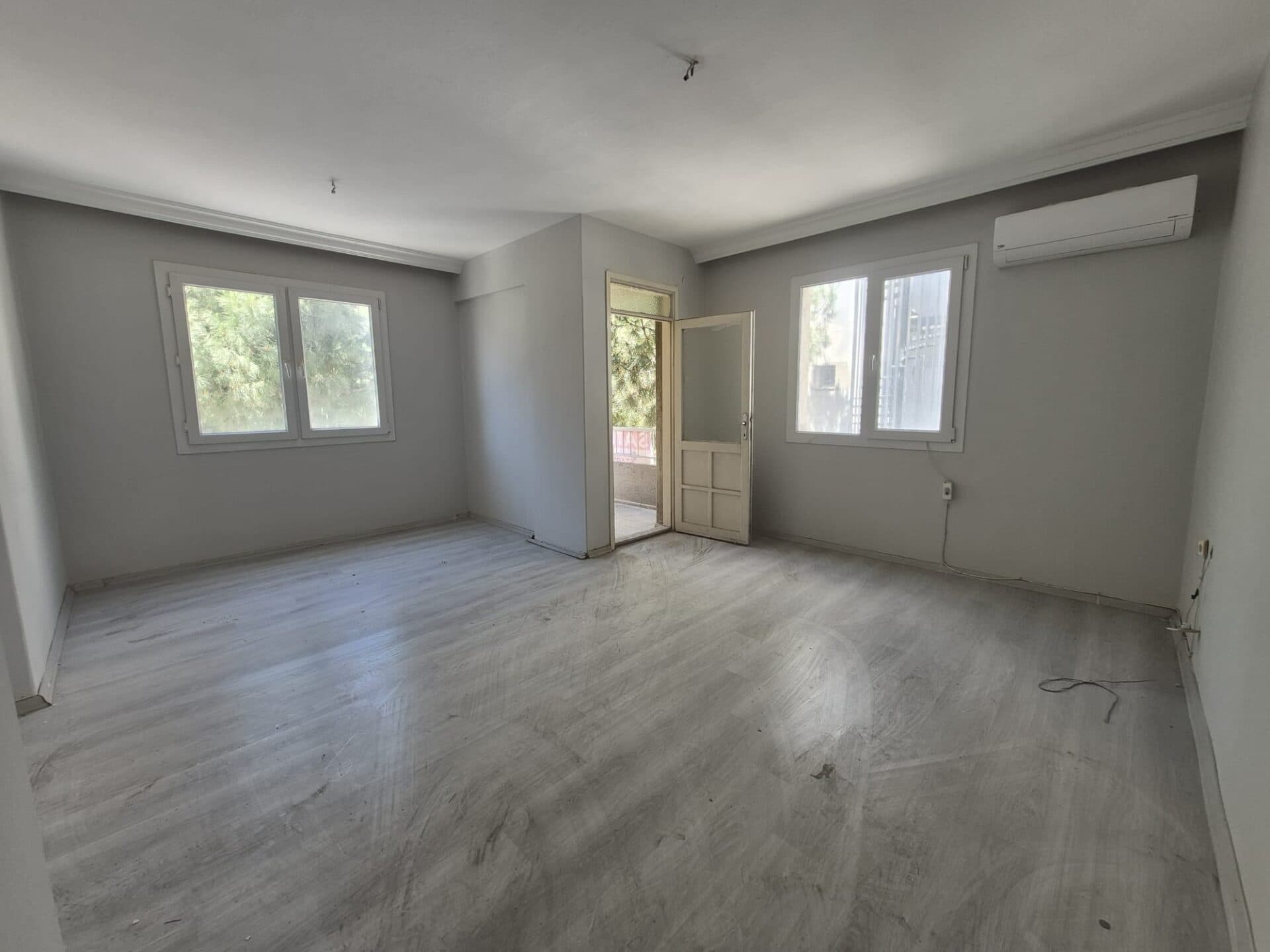 Şirinyer Forbest Sevgi Yolu yakını 2+1 5
