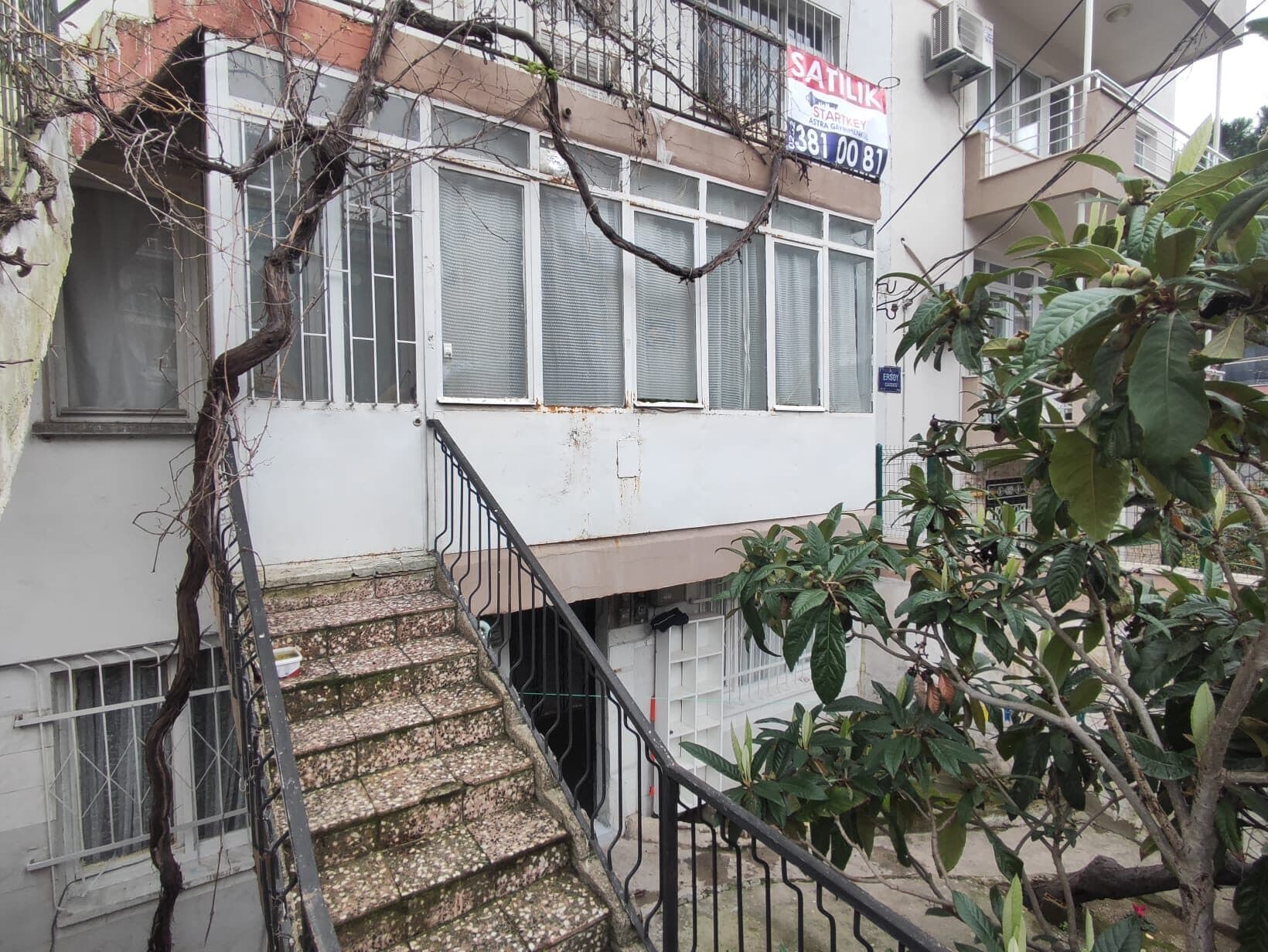 9+1 Diğer · İnönü, Bornova — fotoğraf 9/30