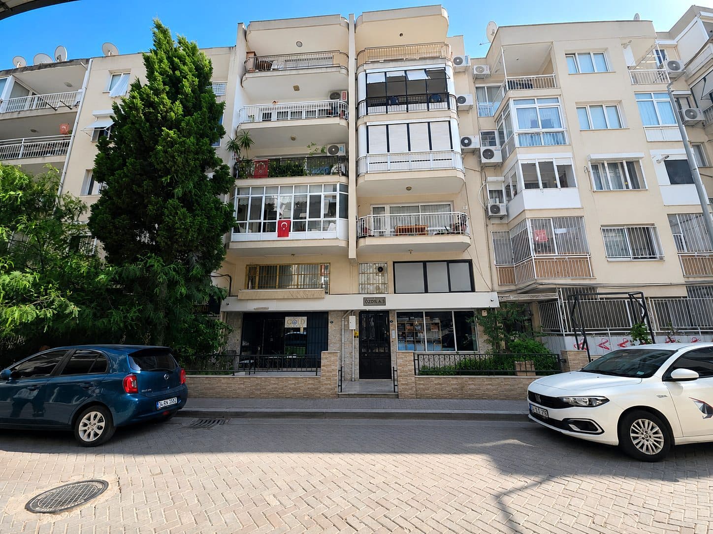 Bahriye Üçok Blv Yakını 125m2 3+1 Ferah Asansörlü Kiralık