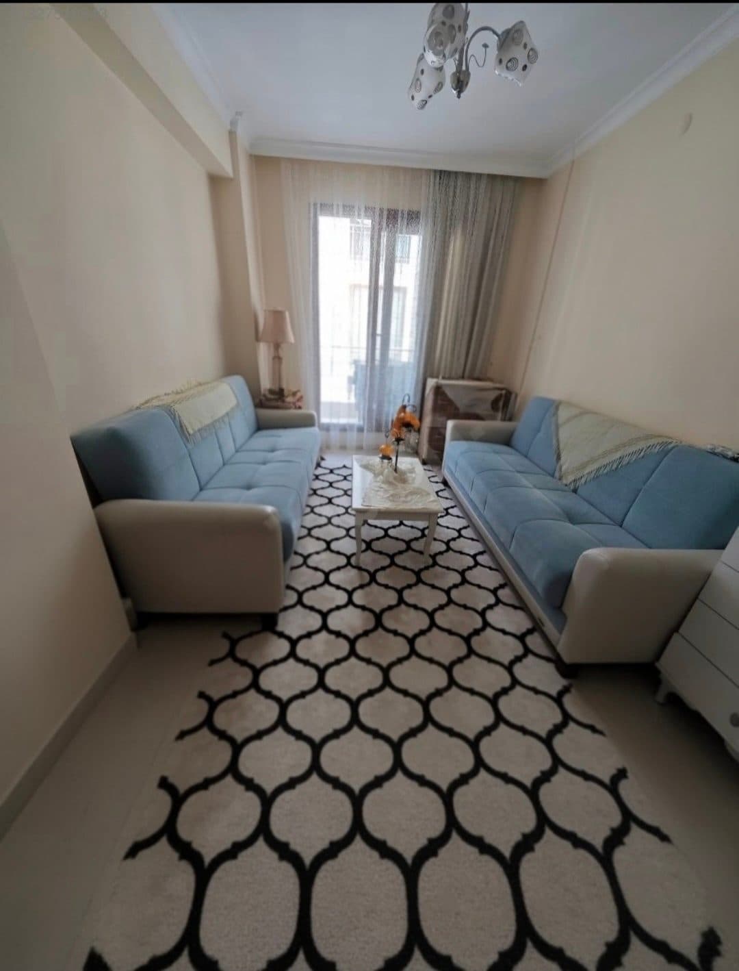 ŞEMİKLERİN GÖZDE NOKTASINDA SATILIK FERAH 2+1 DAİRE 2