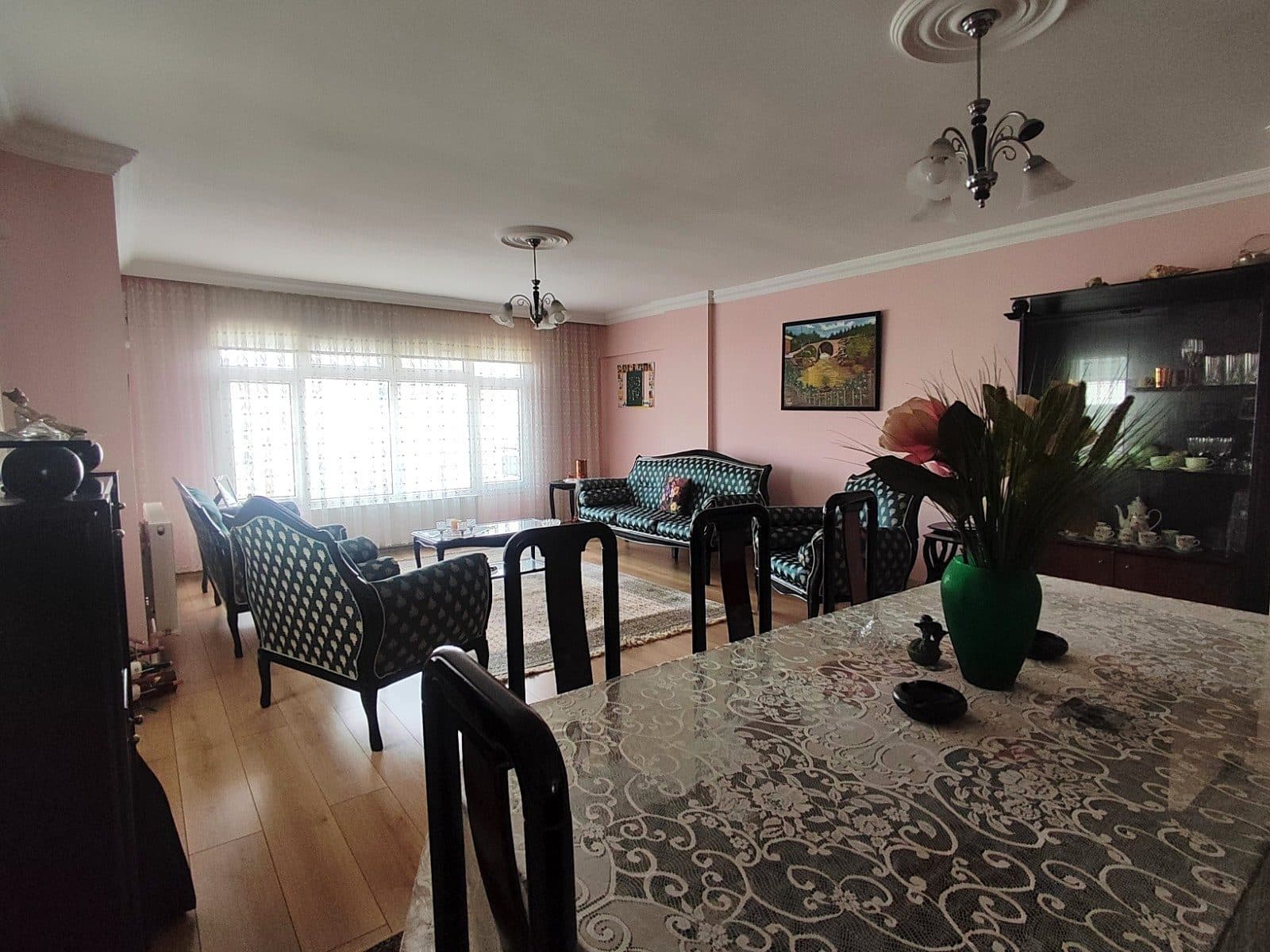 Karşıyaka Bahriye Üçok Mah. Geniş Satılık 3+1 Daire 4