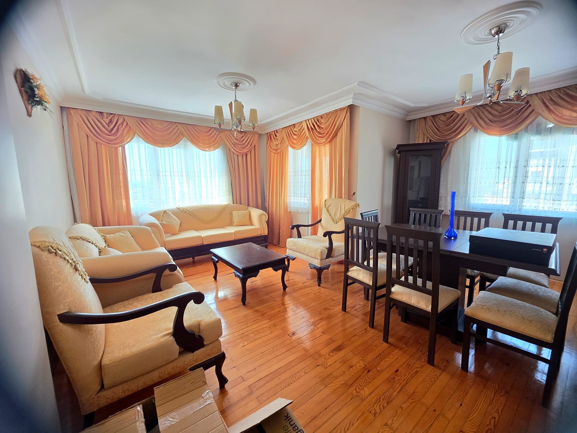 Çiğli Yakakent te Kesintisiz Deniz Manzaralı Eşyalı Satılık 3+1 Daire 2