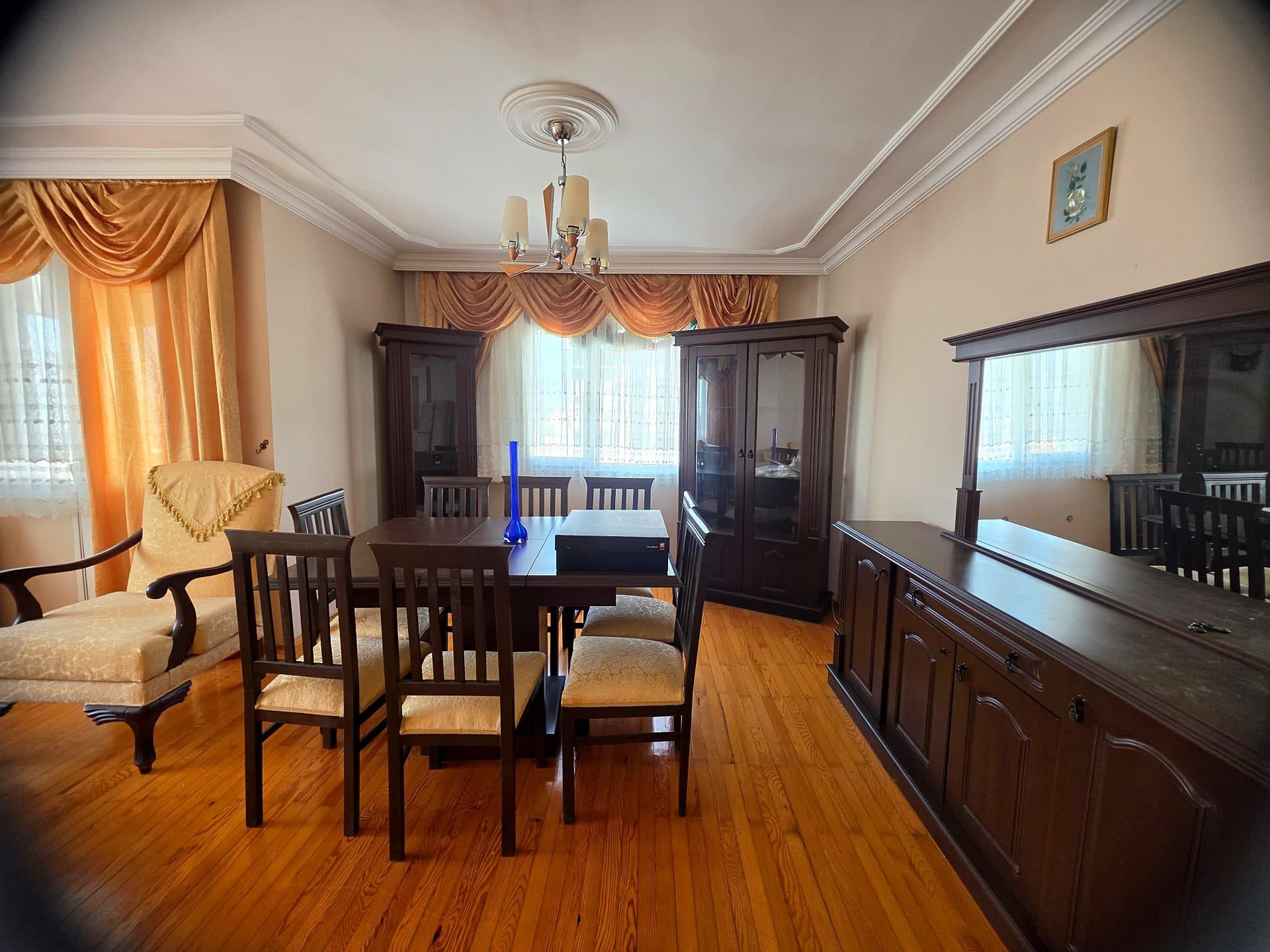 Çiğli Yakakent te Kesintisiz Deniz Manzaralı Eşyalı Satılık 3+1 Daire 4