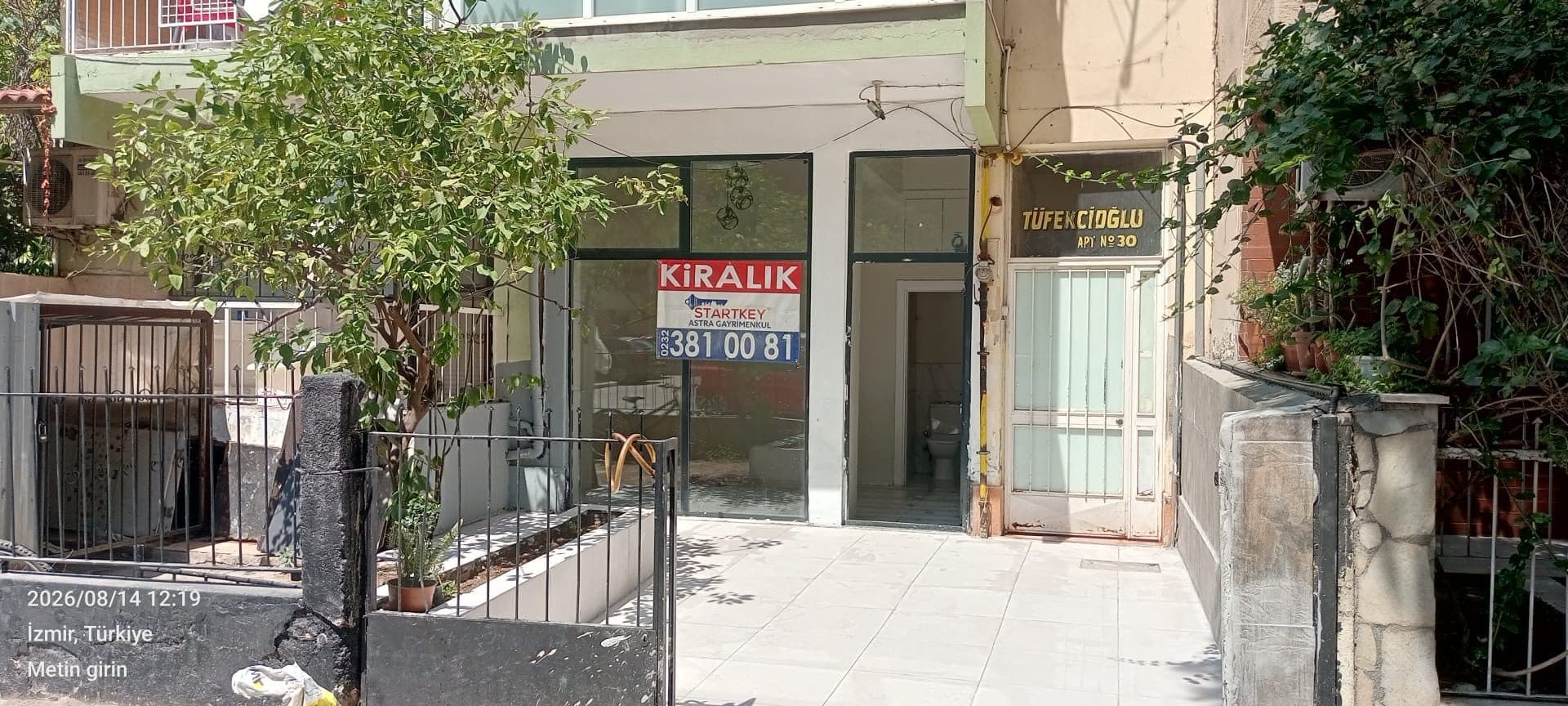 Atakent Yalı Mah. Bahçeli WC li Kiralık Dükkan 2