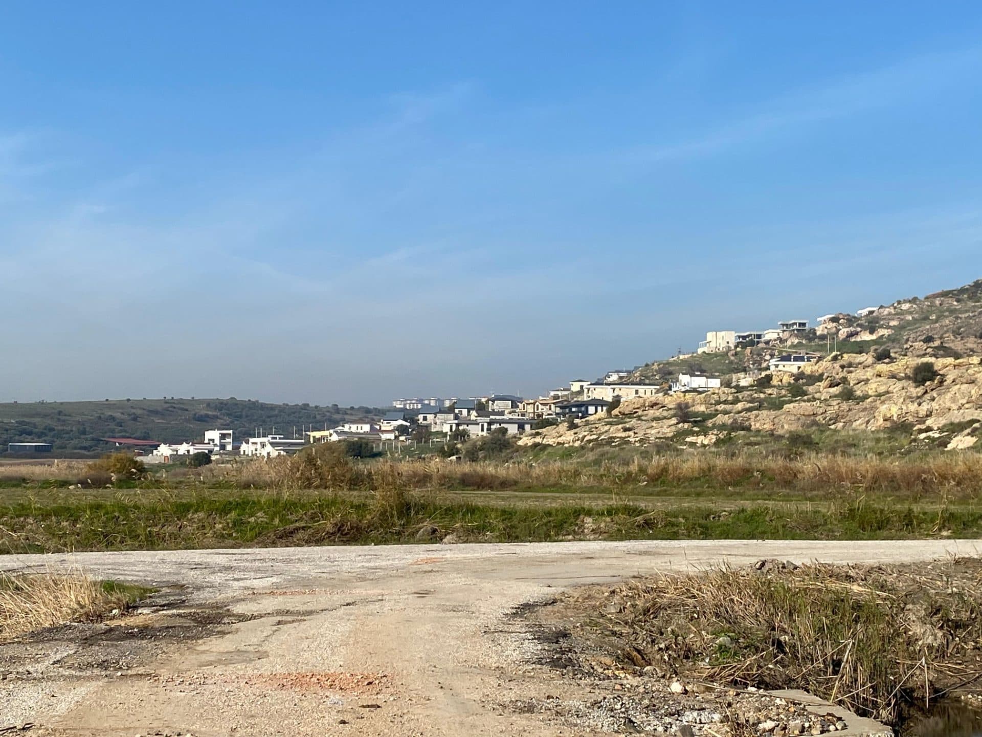 Arsa · Yenibağarası, Foça — fotoğraf 10/17