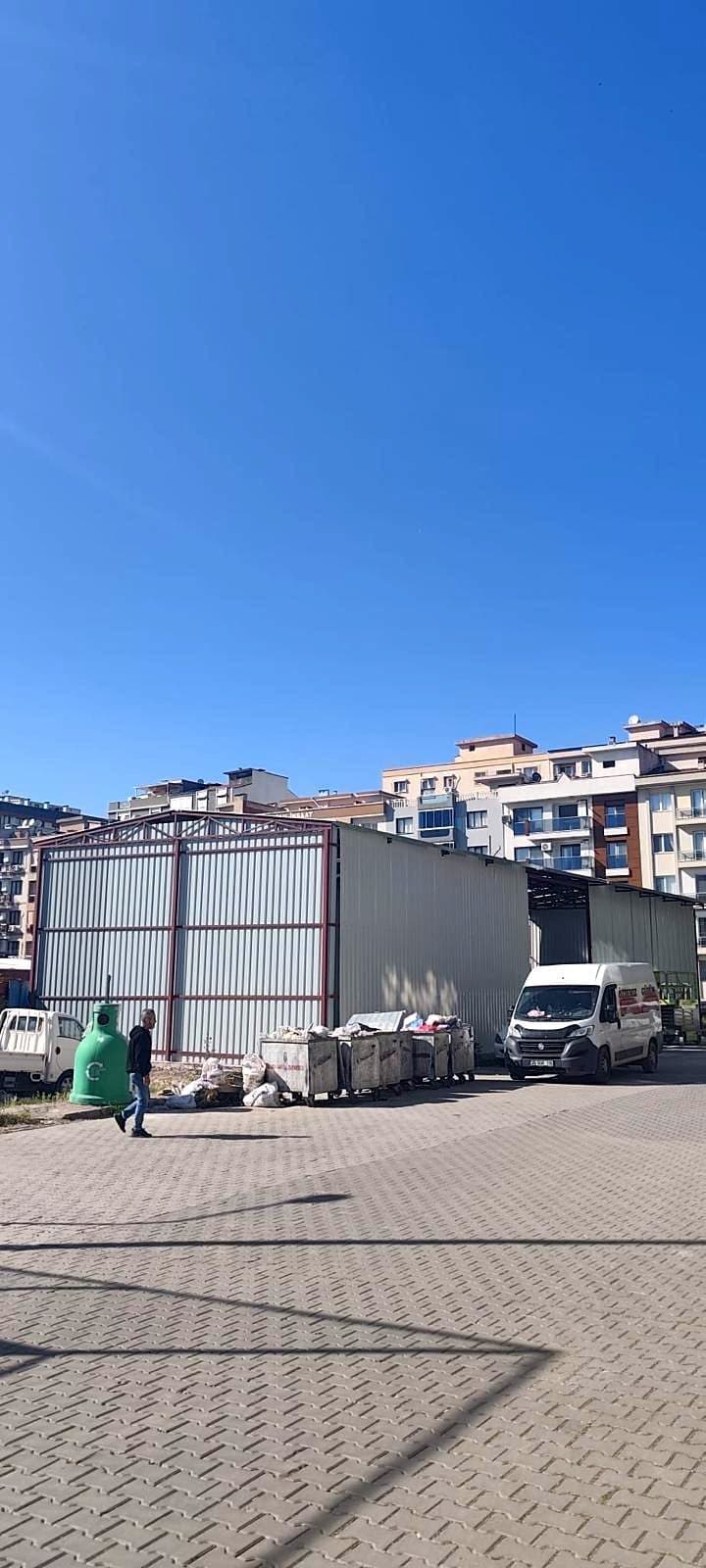 Depo · Şemikler, Karşıyaka — fotoğraf 6/14