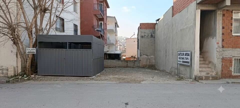 GAZİEMİR SAKARYA MAHALLESİ’NDE 114 m² KONUT İMARLI SATILIK ARSA 2