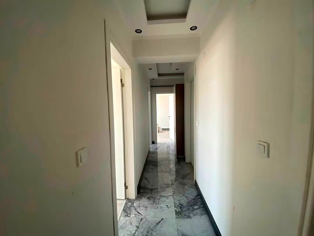 BAHÇEŞEHİR ROYAL’DE SATILIK LÜKS 2+1 DAİRE 4