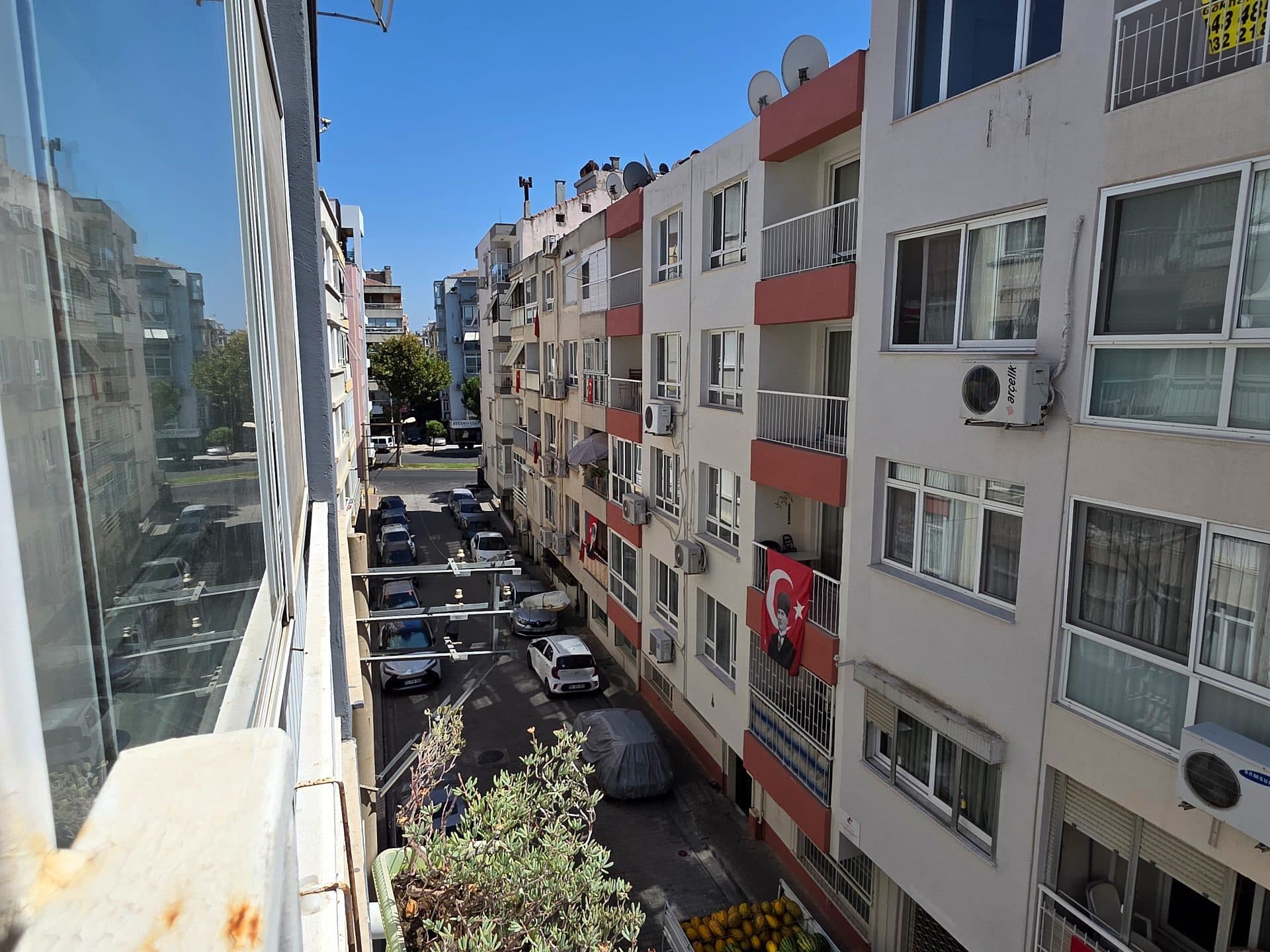 2+1 Daire · Bostanlı, Karşıyaka — fotoğraf 24/28