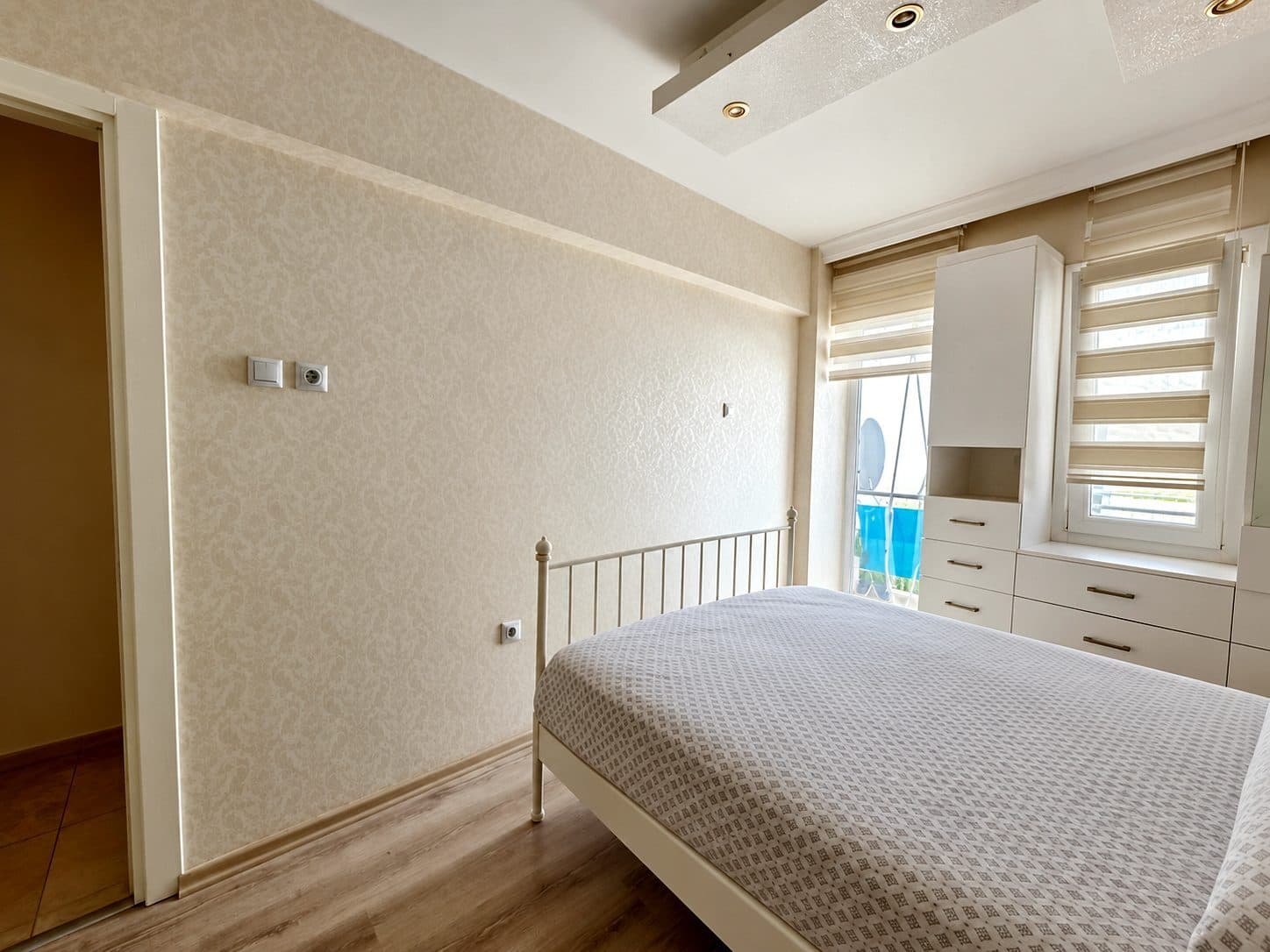 2+1 Daire · Bostanlı, Karşıyaka — fotoğraf 14/28