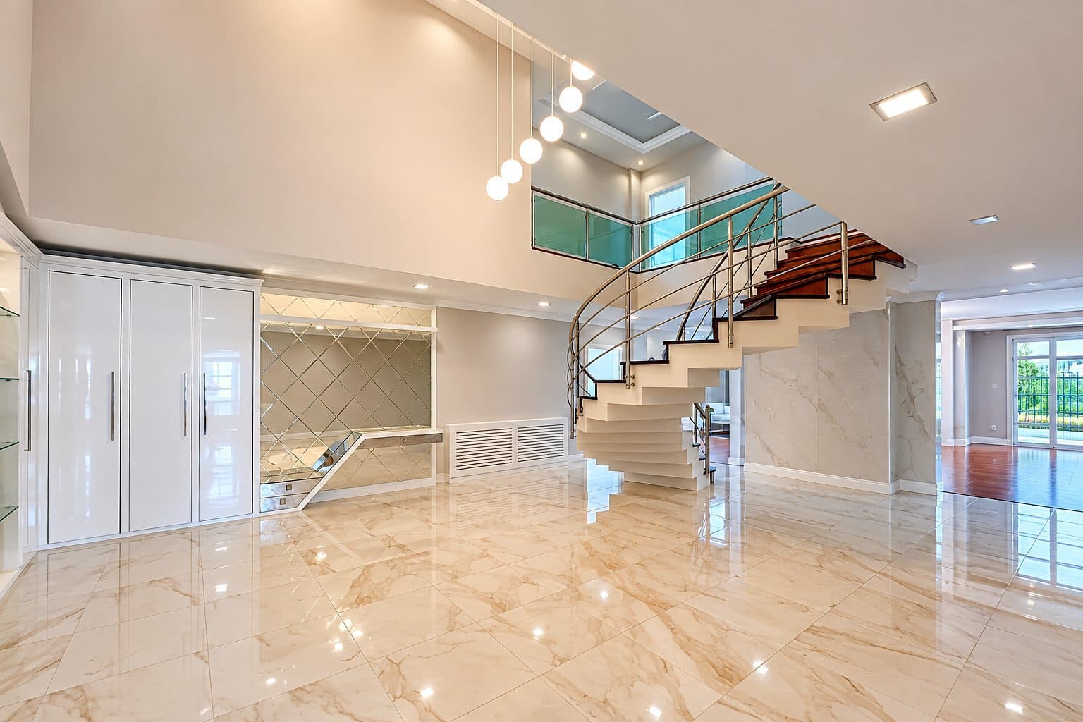 4+1 Villa · SASALI, ÇİĞLİ — fotoğraf 20/21