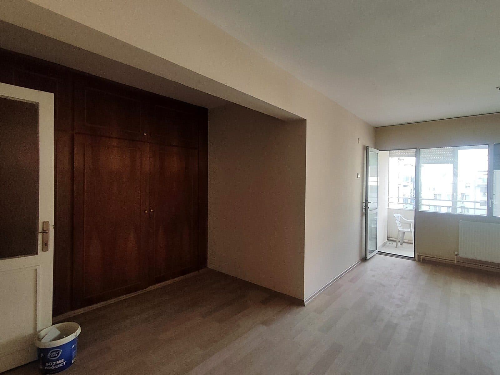 Karşıyaka Aksoy da Satılık 3+1 Daire