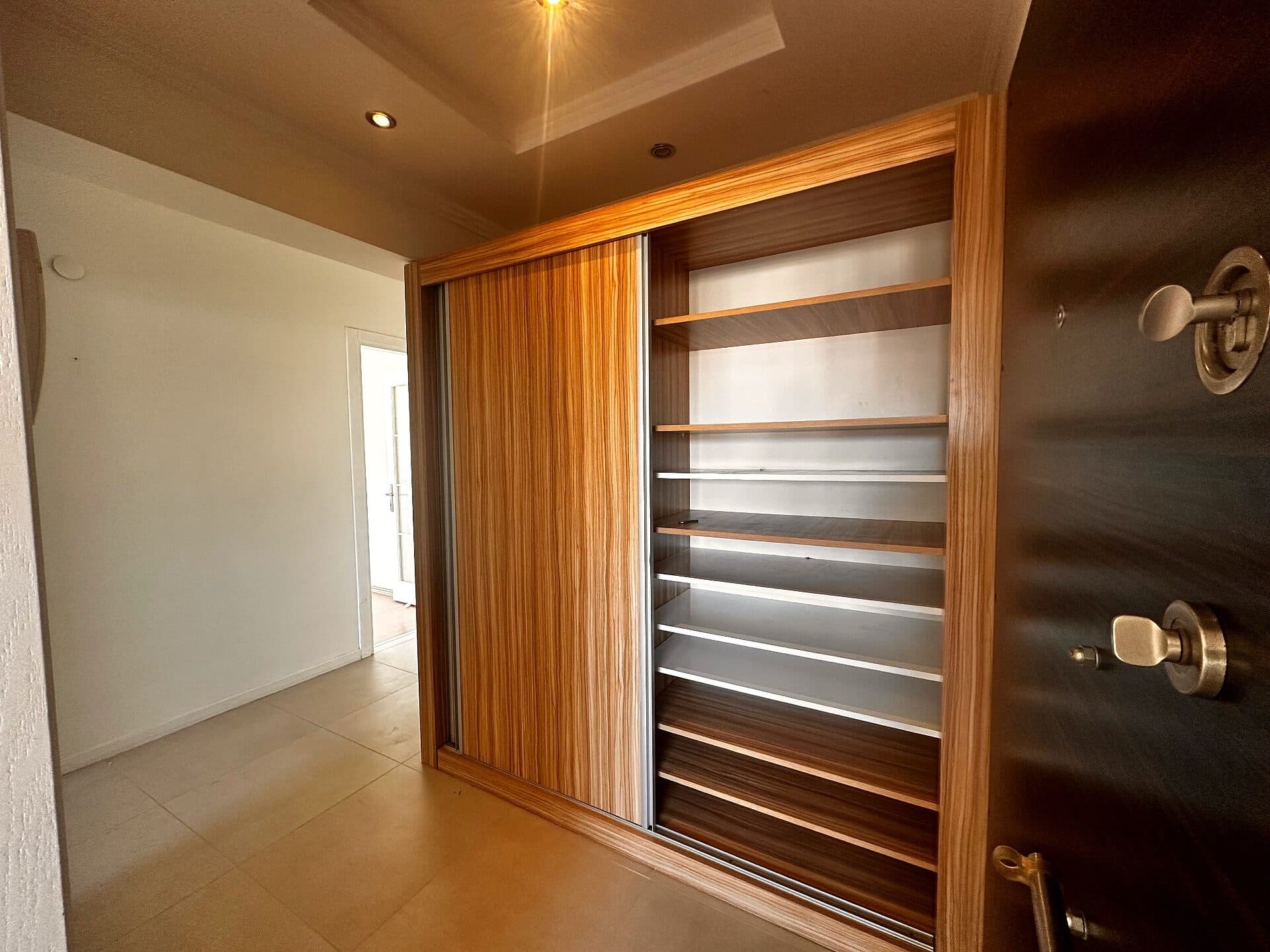 3+1 Daire · Büyük Çiğli, Çiğli — fotoğraf 3/27