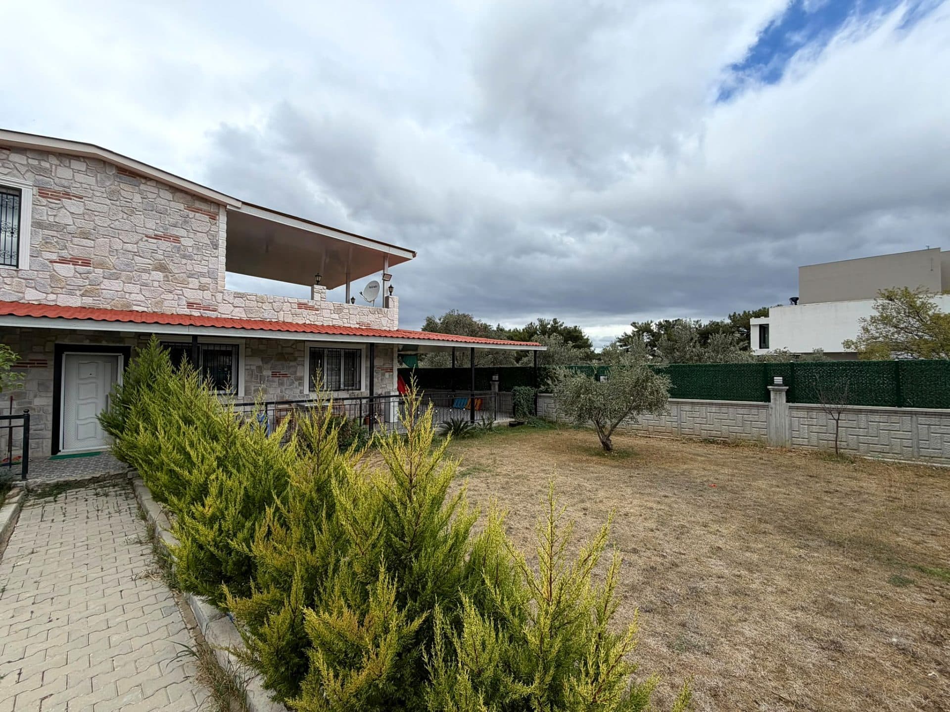 2+1 Villa · Yildizlar, Buca — fotoğraf 2/32
