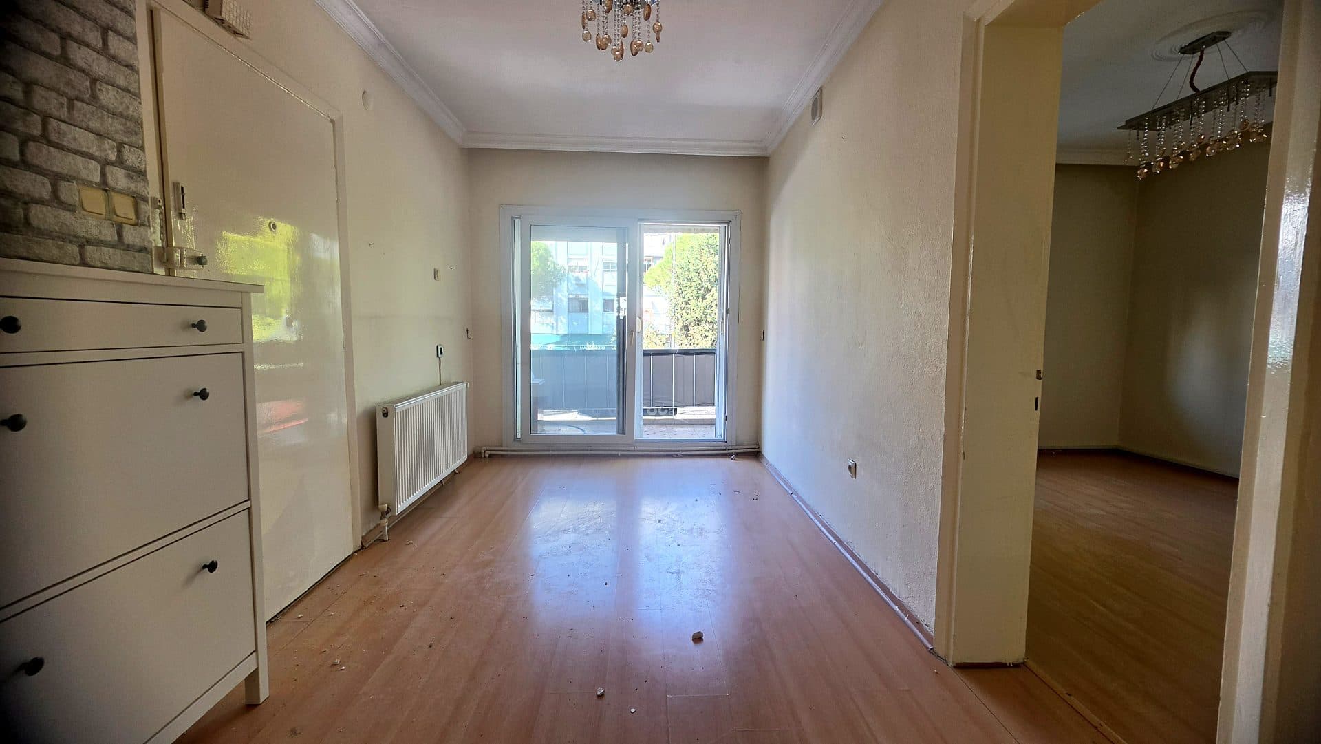 2+1 Daire · Bahçelievler, Karşıyaka — fotoğraf 2/13