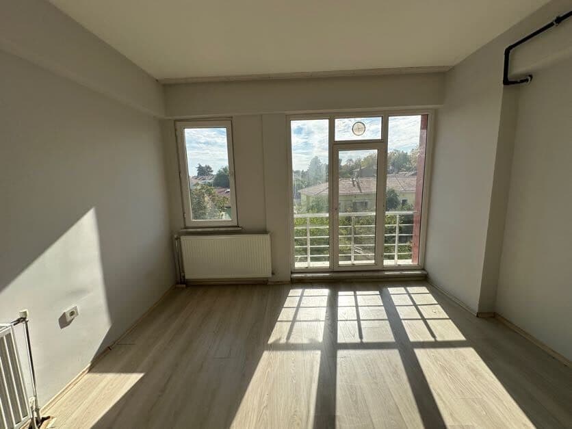 Edirne Merkez Karaağaç Mahallesinde Kiralık 1+1 Daire