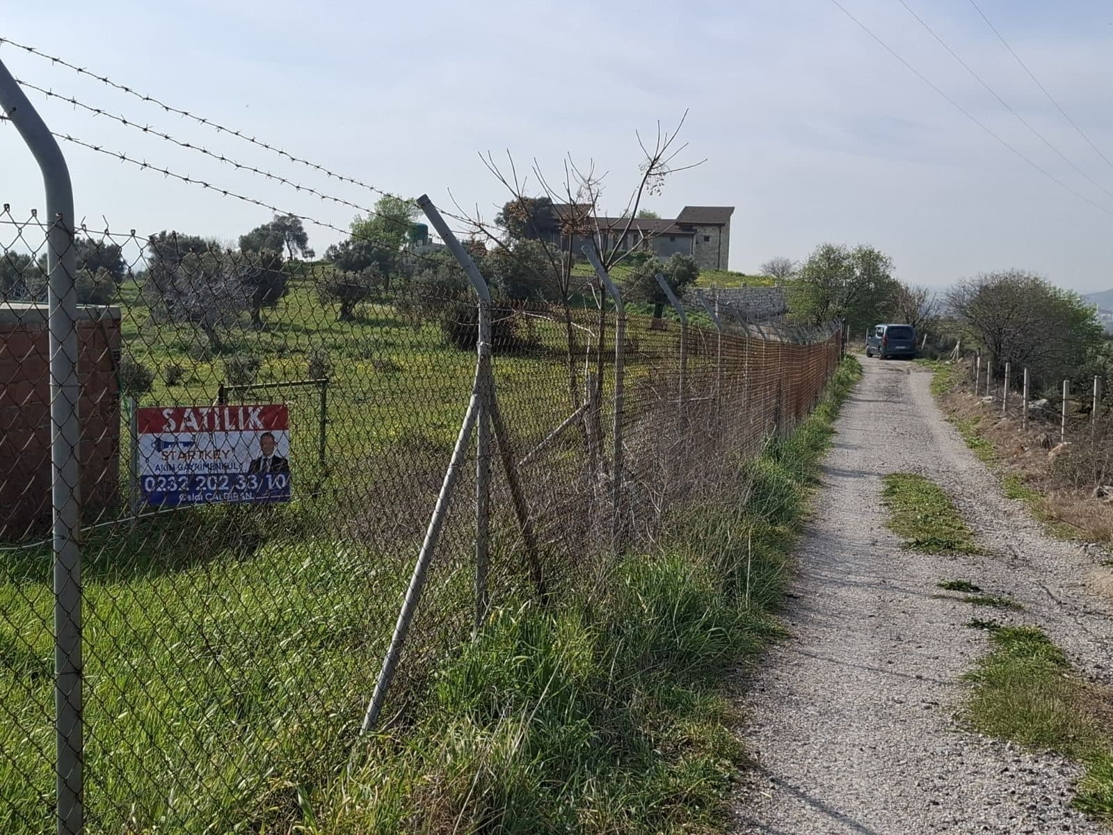 FOÇA BAGARASI KOÇAMEHMETLERDE SATILIK ARAZİ