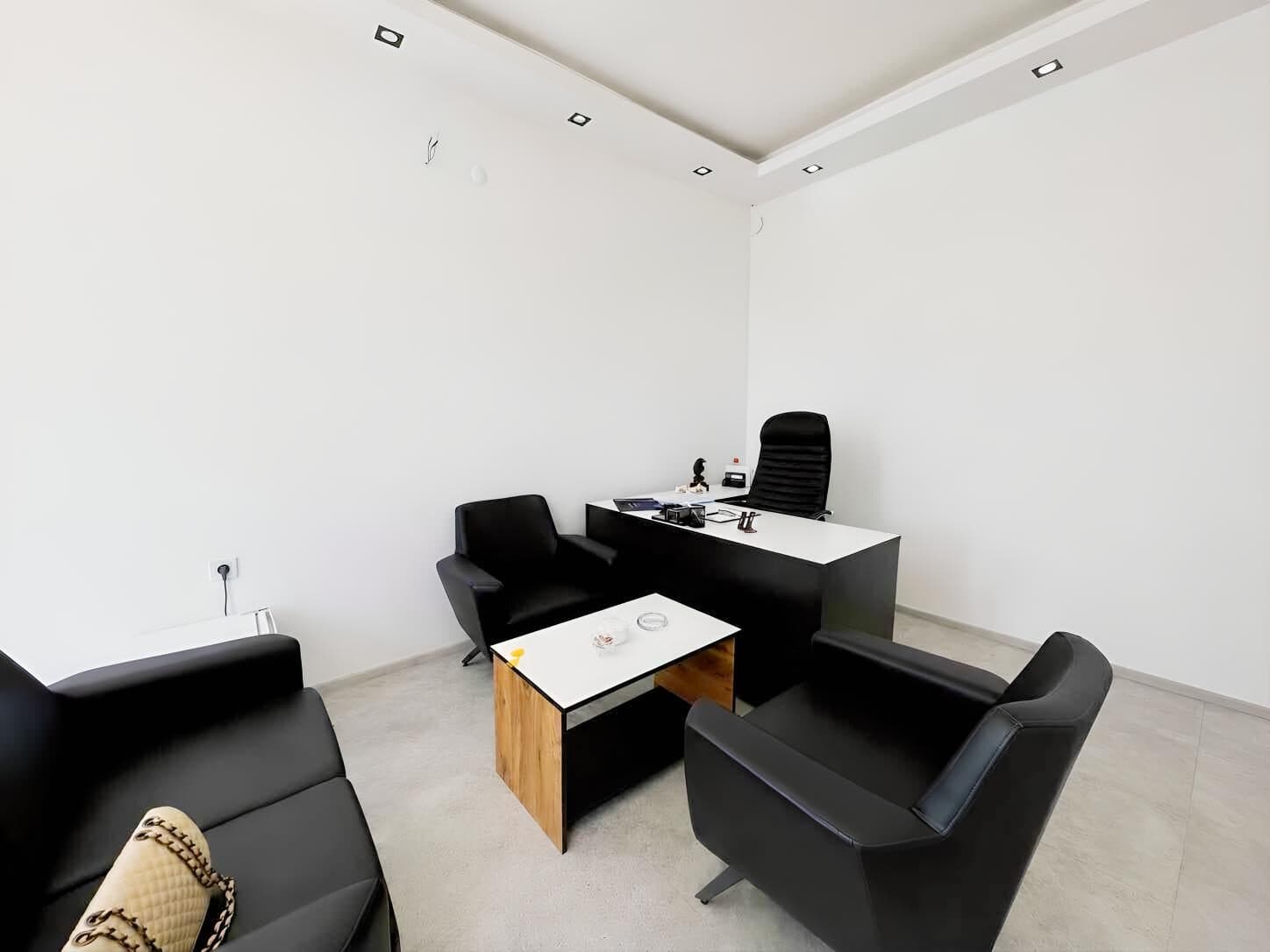 Torbakentte Satılık 18 m² Tadilatlı Ofis/Dükkan